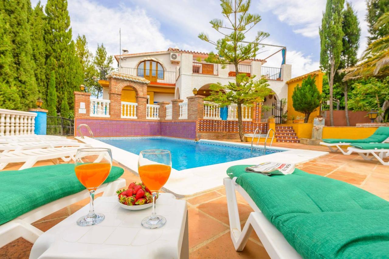 Casa Jardin Del Olivar Con Piscina Privada Alcaucín Екстериор снимка