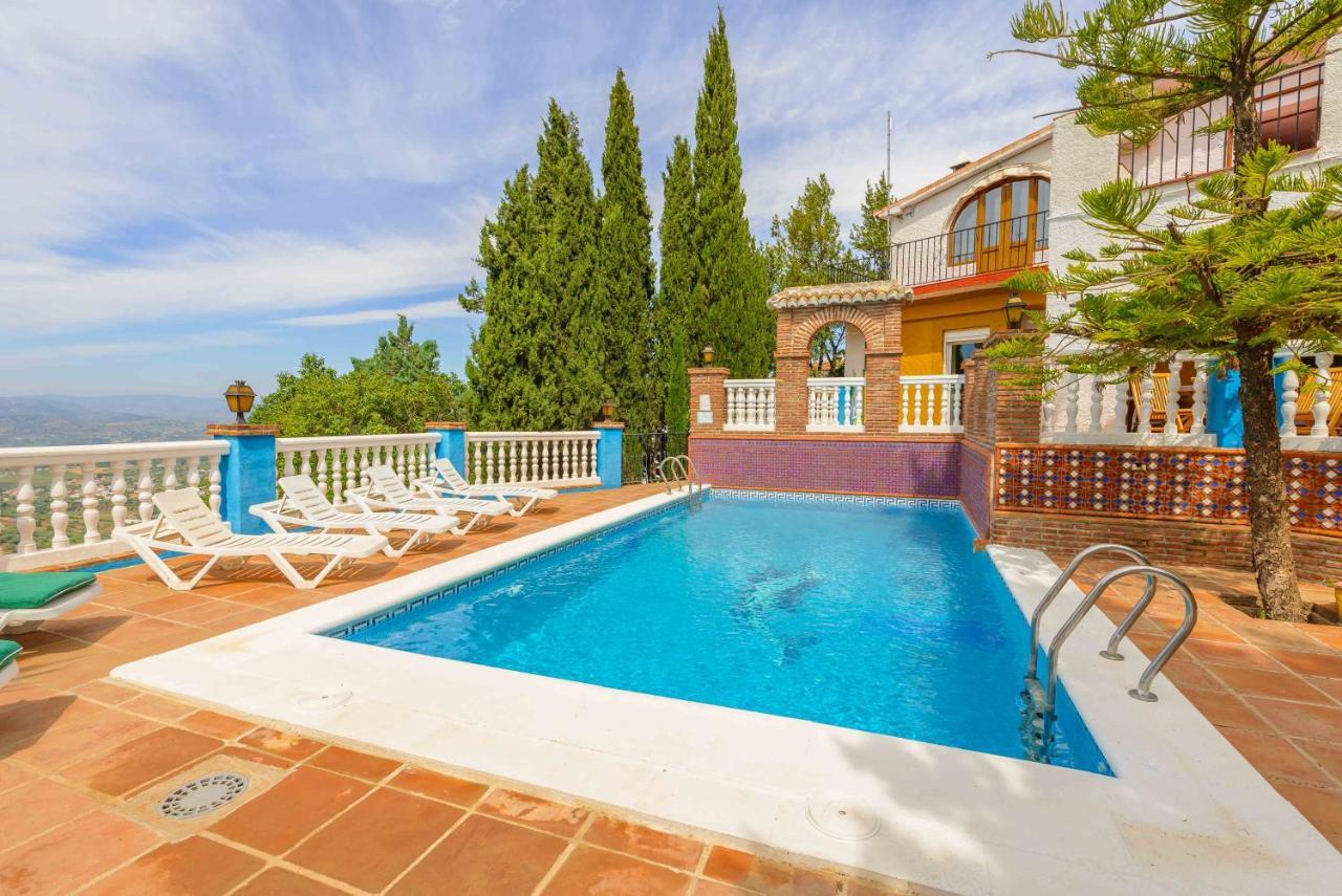 Casa Jardin Del Olivar Con Piscina Privada Alcaucín Екстериор снимка
