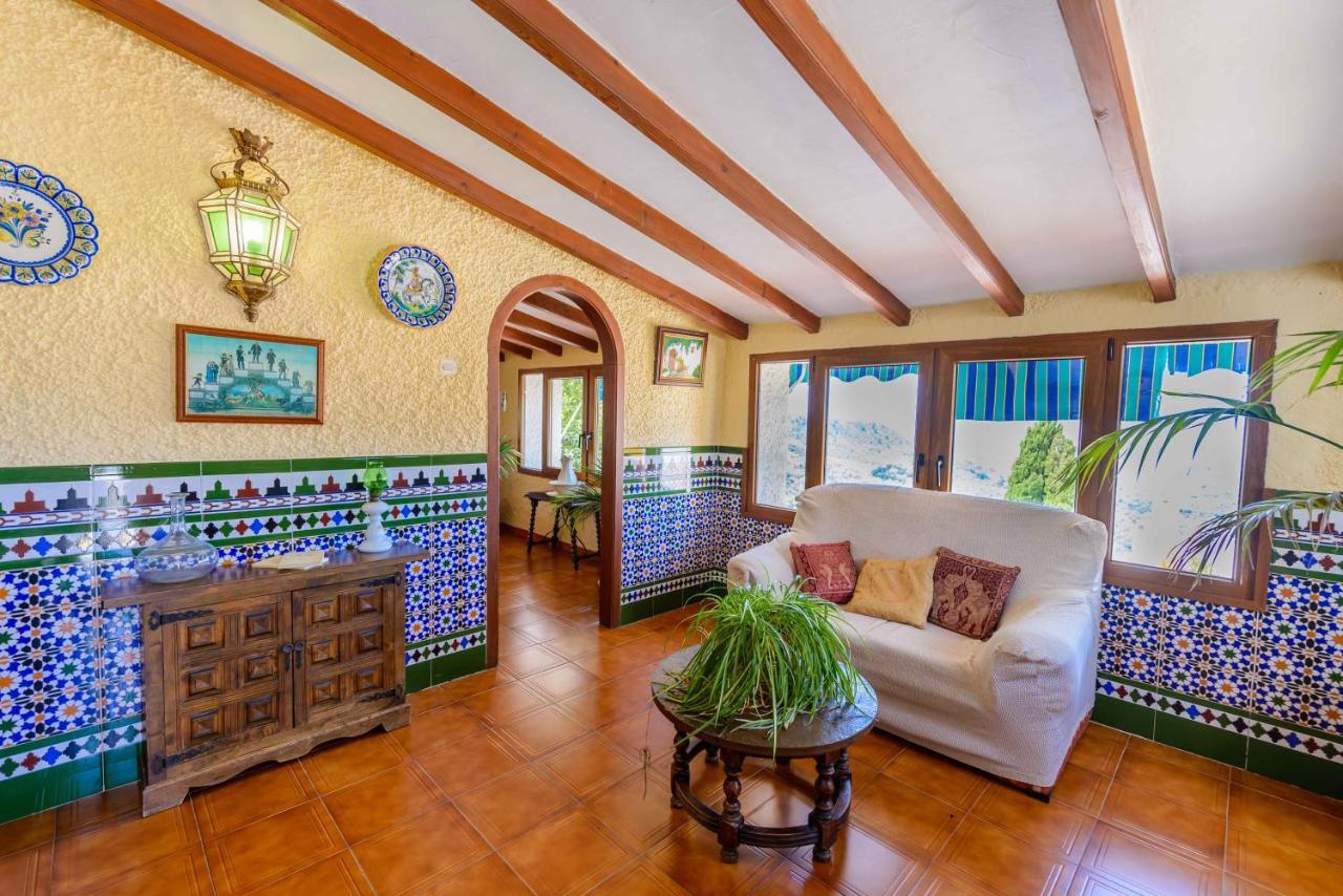 Casa Jardin Del Olivar Con Piscina Privada Alcaucín Екстериор снимка