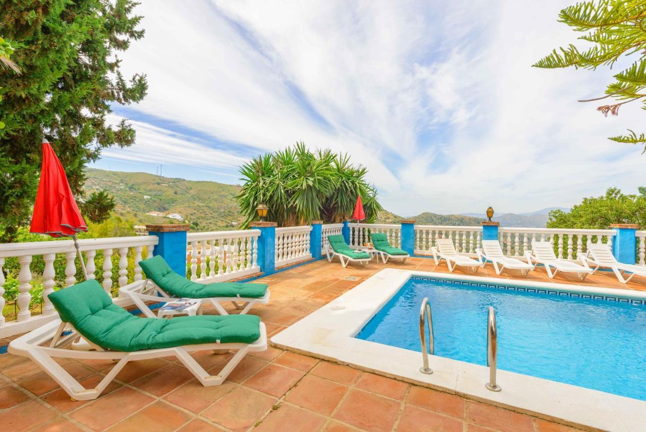 Casa Jardin Del Olivar Con Piscina Privada Alcaucín Екстериор снимка