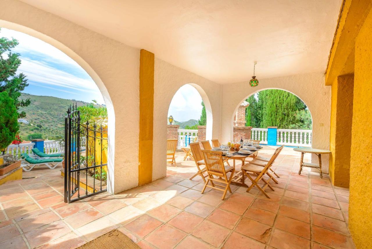 Casa Jardin Del Olivar Con Piscina Privada Alcaucín Екстериор снимка